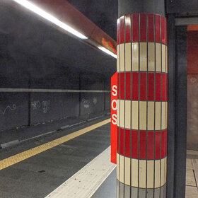 Тёмная сторона Рима "подземка", метро не назовёшь...