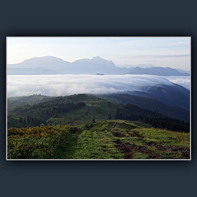 Вид на горы Фишт и Оштен с Грачёвского перевала