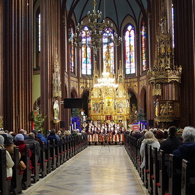 в Рыбницкой базилике колядки пел Горский хор из Бескид, из Устроня ...