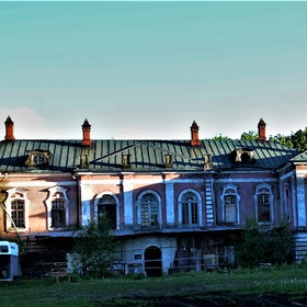 Главный дом в усадьбе Ясенево