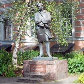 582.   Памятники Ярославля