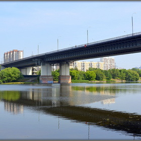 Братеевский мост на реке Москва