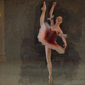 ... вариация из балета 'Paquita'...