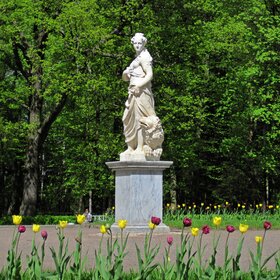 Весна в Павловском парке