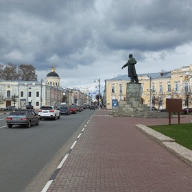 Памятник В.И.Ленину в Твери