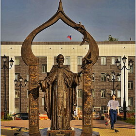 Памятник Сергию Радонежскому в Нижнем Новгороде
