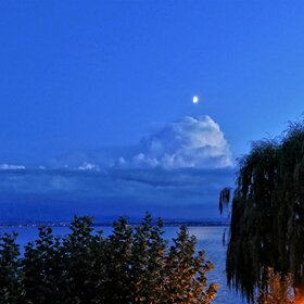 MOON over the BODENSEE / Lake Constance...