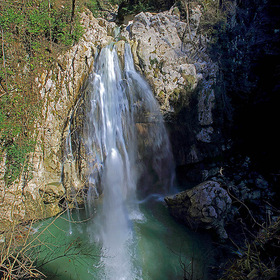 Водопад Агур