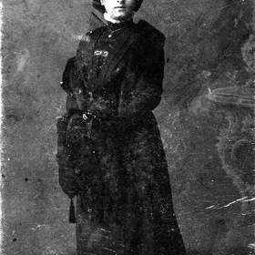 Моя бабушка Раиса Фёдоровна Янковская, перед свадьбой, г.Томск, 1908? год , 19 января ей исполняется 130 лет. Добрейшей души человек, воспитавшая меня в христианских традициях, как и весь замечательны