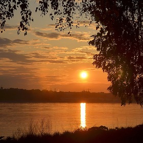 Волга на закате дня
