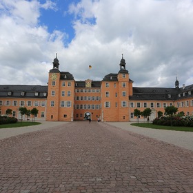 Замок Шветцинген
