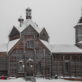 Церковь Параскевы Пятницы-деревянная,православная.