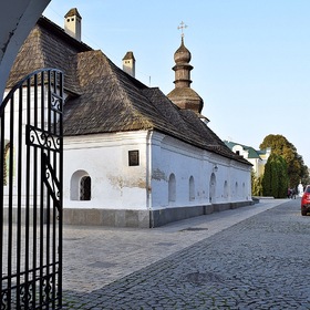 Взгляд на территорию   Михайловского монастыря. Киев