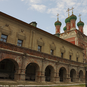 Москва, Высоко-Петровский монастырь (1)