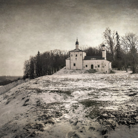 Никольская церковь. Труворово городище, Изборск.
