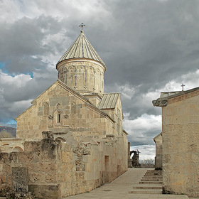 В монастыре Агарцин