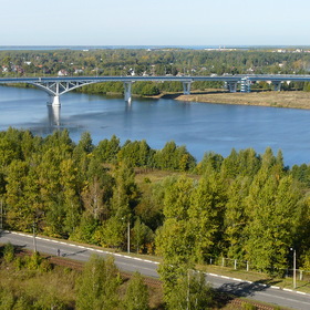 Мост через р. Волга в Дубне.