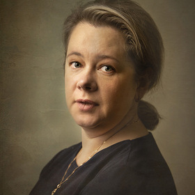 Женский портрет в стиле голландцев