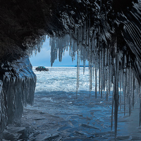 Вид из пещеры ледяного короля)