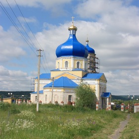 храм Петра и Павла в селе Неклюдово Белгородской обл