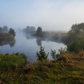 Туманное утро на речке Буянке.