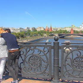 Вид на Кремль с Патриаршего моста