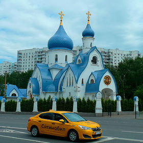 Покровская церковь на Ясеневой улице.