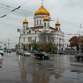 Москва дождливая