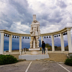 памятник адмирал Ушакова на Мысе Калиакре Болгария