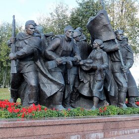 Мемориал на площади Победы - группа ВСТРЕЧА DSCF2049-1м
