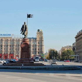 Площадь Павших Борцов Волгоград